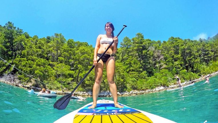 Meet this inspirational female travel blogger