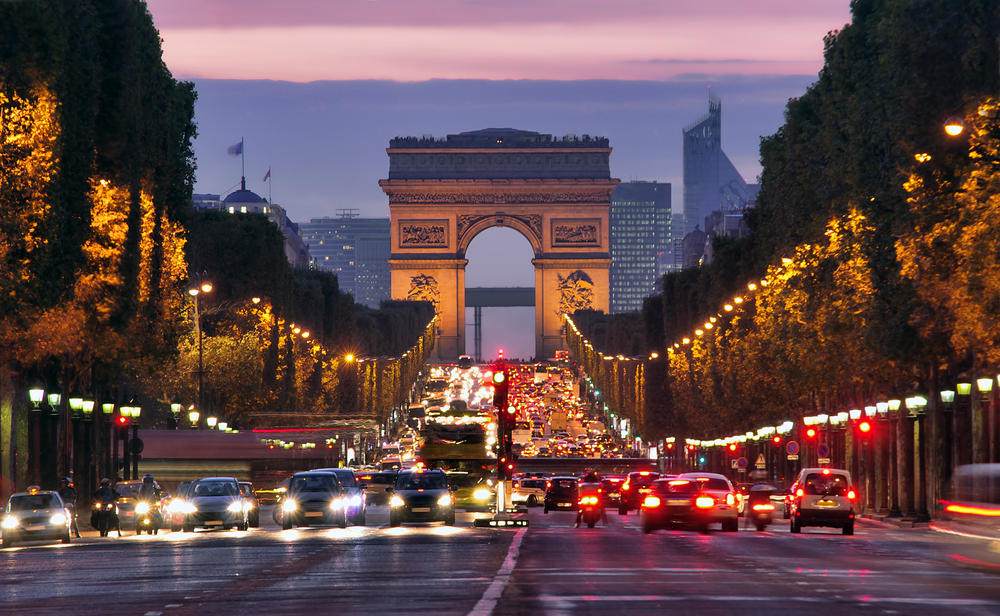 Reason for the Absence of Single Stop Signs in Paris