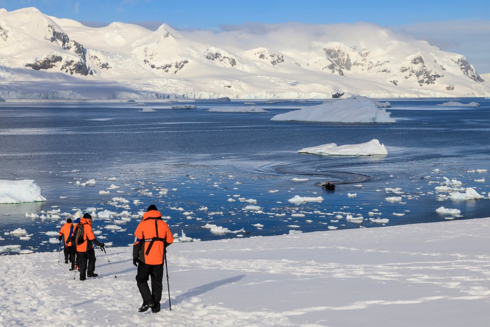 Explore the inaccessible pole of the globe with this Lone Pole project